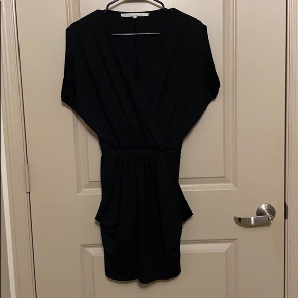 RACHEL Rachel Roy Dresses & Skirts - Rachel Roy Black V-Neck Dress (XS)